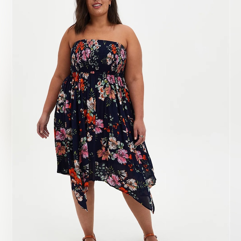Torrid Crinkle Gauze Floral Dress Navy Plus Size Zero 0 0X 12 L  Skater